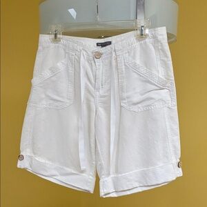 GAP White Shorts with Button Details